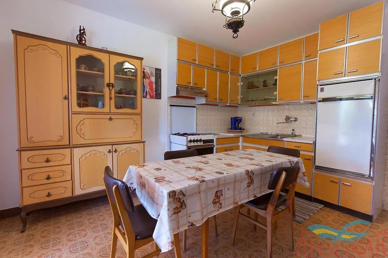 Apartments Mirjana Malinska 0*,  Croatia