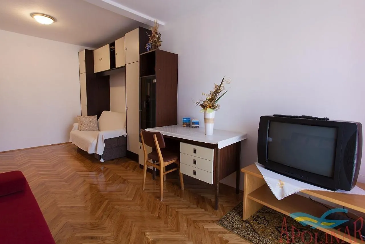 Guest house Apartments Mirjana Malinska