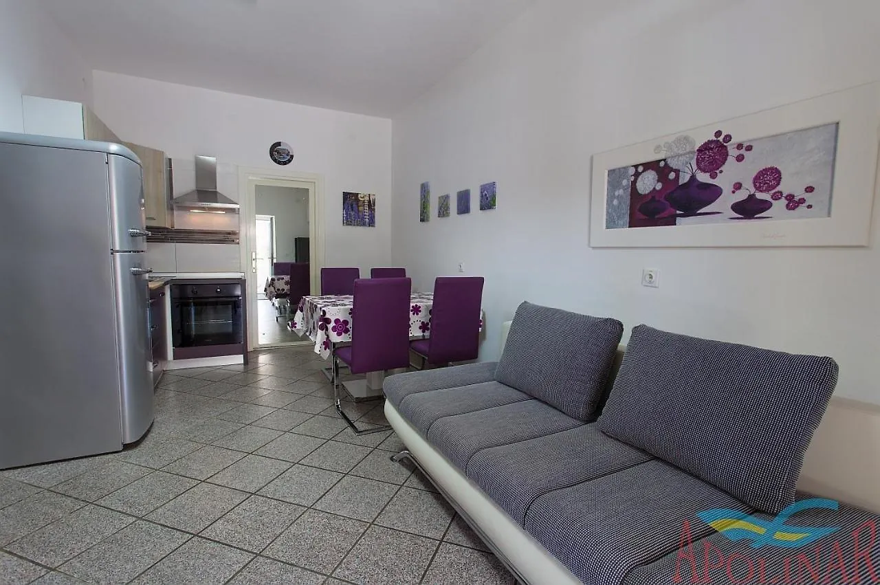 Apartments Mirjana Malinska