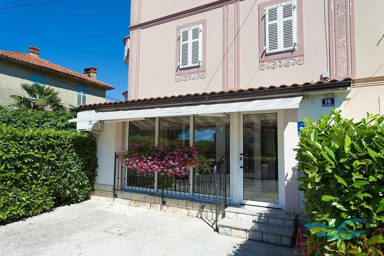 Apartments Mirjana Malinska Croatia
