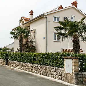 Cvelic Affittacamere